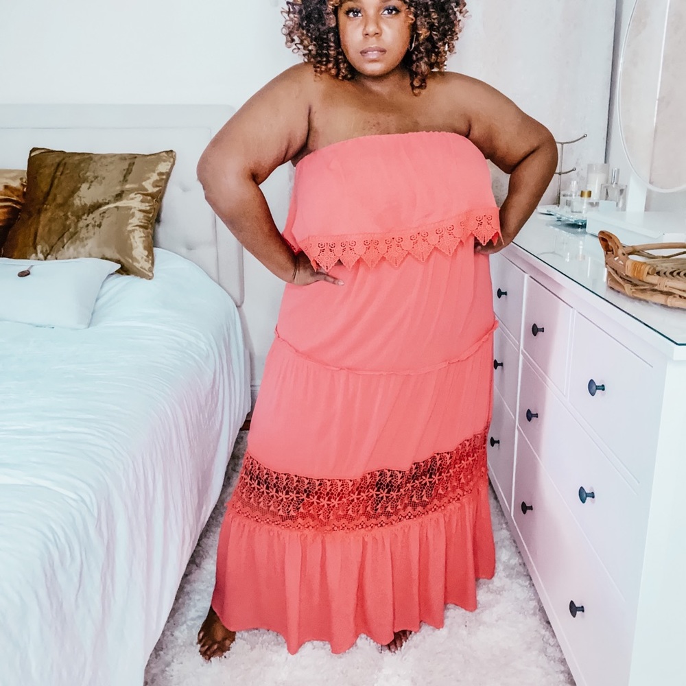 Strapless Ruffles Maxi Dress